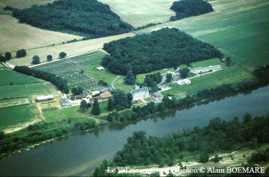 422 - Mesves-sur-Loire