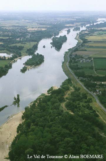 702 - Lussault-sur-Loire